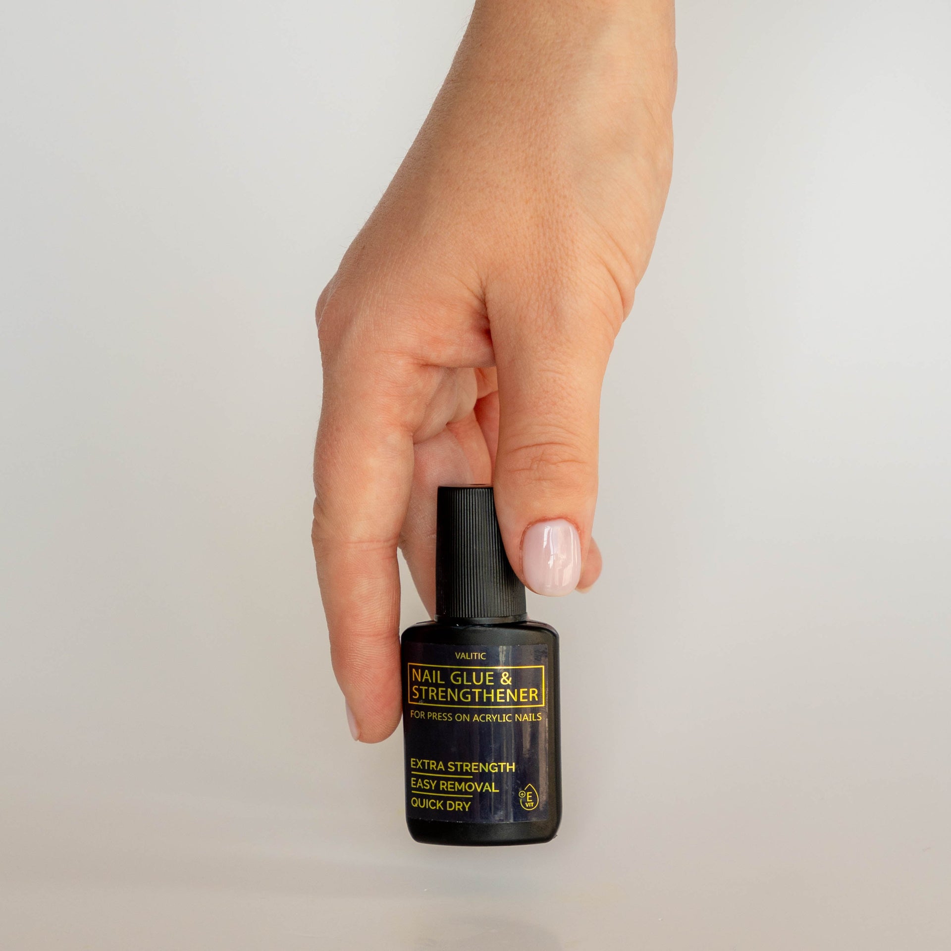 Nail Glue & Strengthener for press on acrilyc nails