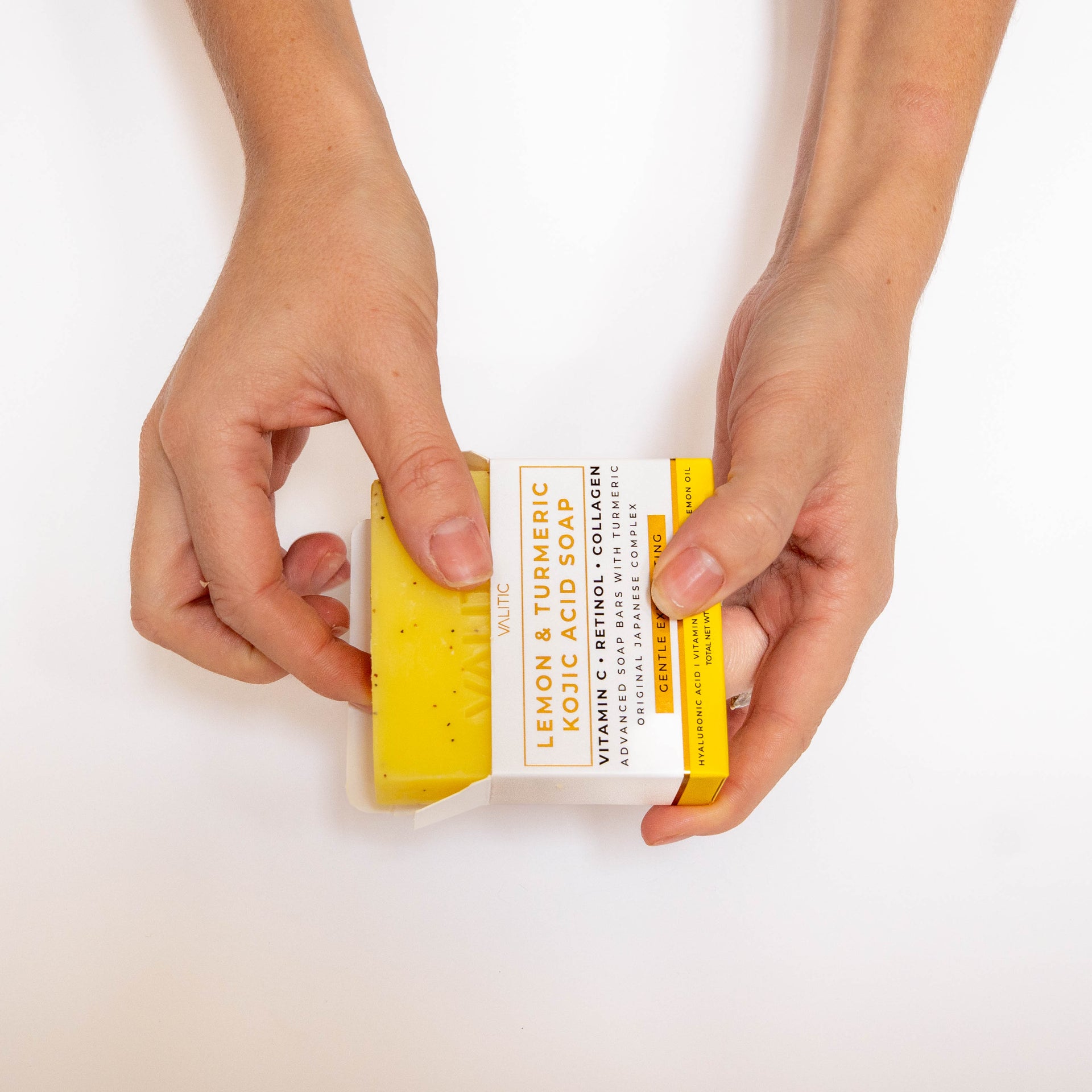 Exfoliating Lemon & Turmeric Kojic Acid Soap Bar